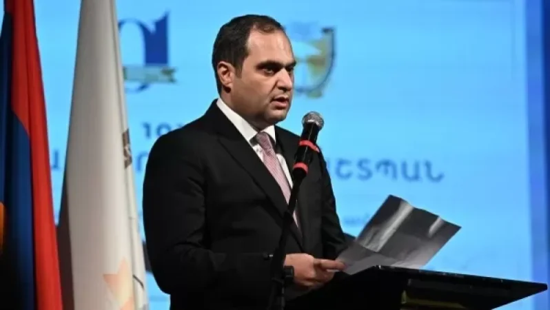 Բաց տարածքում դիմակ կրելու հրամանի դեմ գործը վարչական դատարանում է. Արա Զոհրաբյան