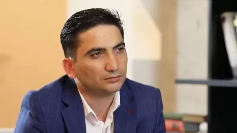 Պապիկյանը պաշտպանության նախարար, ավելի աբսուրդ և ծիծաղելի բան չէի կարող պատկերացնել․ Հոխիկյան