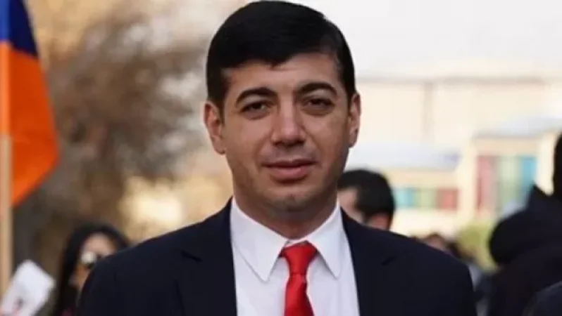 Փաշինյանի նախկին թիմակիցը կոշտ գրառում է արել