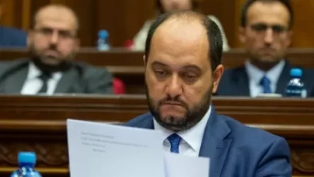 «Պոլի փայտ լինի, մերը լինի». Արայիկ Հարությունյանը՝ ՀՀ փոխվարչապե՞տ. «Ժողովուրդ»