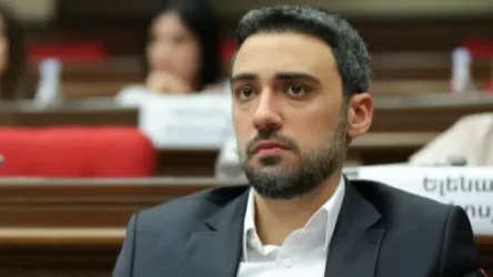 Կառավարության նիստին հայտարարվեց «թուղթ ստորագրելու» մասին․ Արամ Վարդևանյան