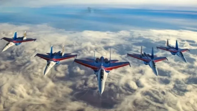 Վաղը Երևանի բնակիչները կտեսնեն «Ռուսկիյե Վիտյազի» ավիացիոն պիլոտաժային խմբի ցուցադրական թռիչքը