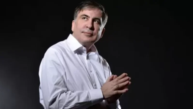 50-օրյա հացադուլից հետո Սաակաշվիլին սկսել է սնունդ ընդունել