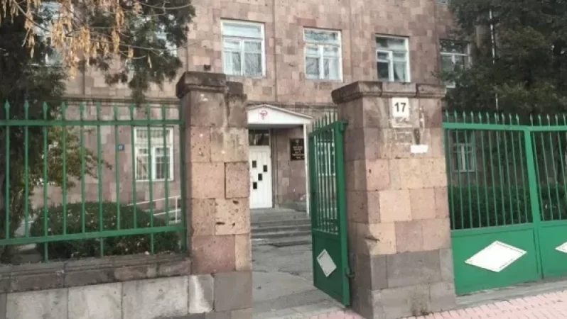 Վանաձորի թիվ 1 պոլիկլինիկայի աշխատակիցները շարունակում են գործադուլը