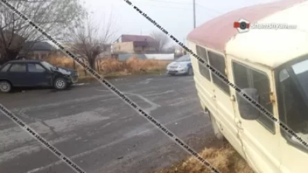 Ավտովթար՝ Արարատի մարզում. բախվել են «ZHՍK A06»-ն ու ՎԱԶ 21099-ը. կա տուժած. Shamshyan. com