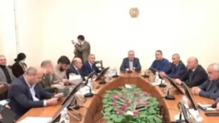 Պաշտպանության հանձնաժողովում հրավիրված քննարկումը մեկնարկից 5 րոպե անց ընդհատվեց