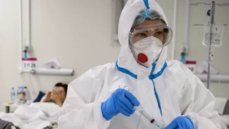 «Քովիդ-19»-ով վարակվածները կարո՞ղ են վարակվել «օմիկրոն» հիմնամանրէով. պատասխանել են ԱՀԿ-ից