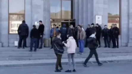 Բողոքի ակցիա Գորիսի դատարանի դիմաց