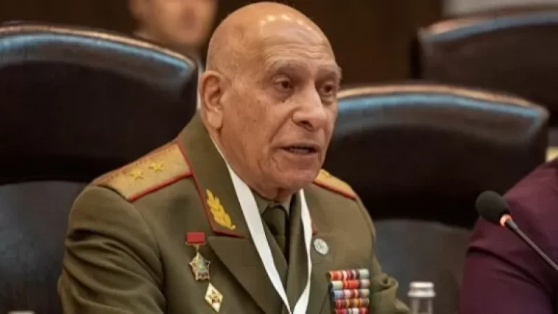 Այդ 7 շրջանները մենք հատուկ չէինք վերցրել, ադրբեջանցիներն էին լքել ու փախել․  Նորատ Տեր-Գրիգորյանց․ Hraparak