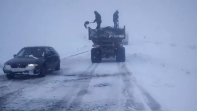 Առատ ձյան պատճառով կան դժվարանցանելի ճանապարհներ