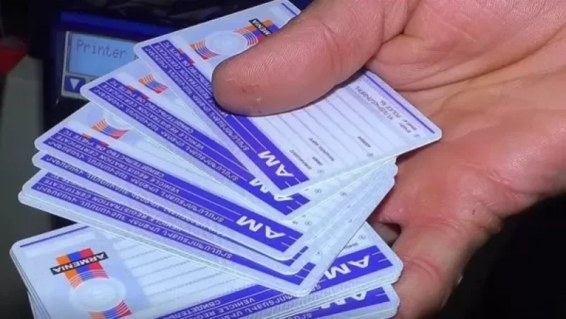 ՃՈ տեսուչը կաշառք է ստացել Երևանի բնակչուհուն վարորդական տալու համար. որքան գումար է պահանջել