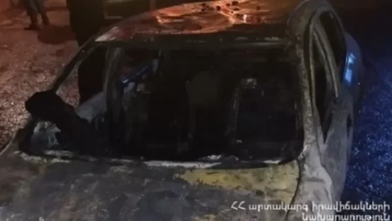 Դիլիջանի ավտոտնակներից մեկում հրդեհ է բռնկվել, կայանած մեքենան այրվել է