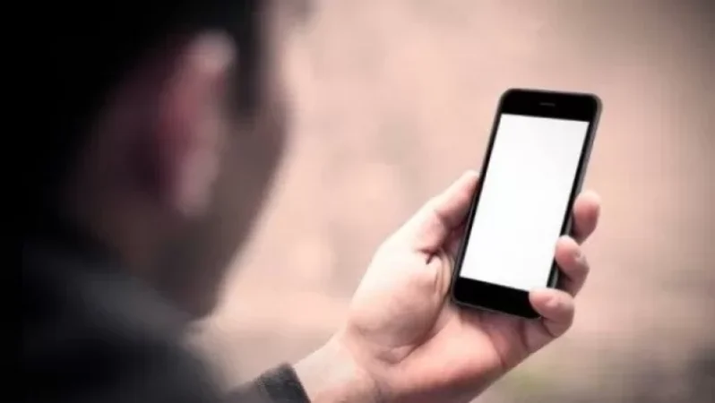 «Չենք կարողանում Արցախ զանգահարել»․ ադրբեջանցիները մեկուսացնող սարքե՞ր են օգտագործում