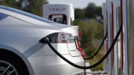 Էլեկտրոմոբիլների համար արտոնությունները կերկարաձգվեն. ԱԺ-ն քննարկեց նախագիծը