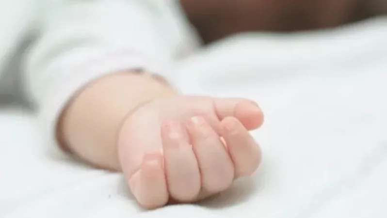 Ռեանիմոբիլով Երևան է տեղափոխվել 17 օրական երեխա՝ թթվածնակախյալ վիճակով