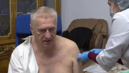 ՏԵՍԱՆՅՈՒԹ. Ժիրինովսկին 7-րդ անգամ է պատվաստվել կորոնավիրուսի դեմ