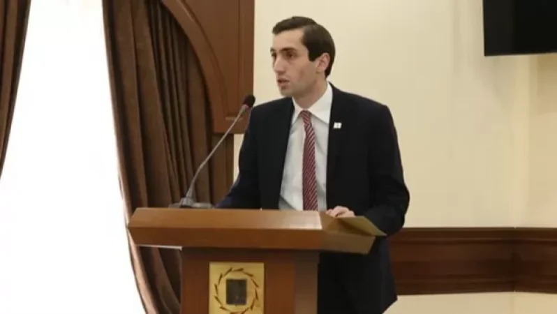 Մենք չունեցանք 100 հատ 12 մետրանոց ավտոբուսները. Խաժակյան