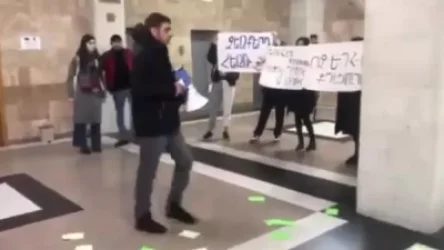 ՏԵՍԱՆՅՈՒԹ․ «Ոչ ԵՊՀ-ի ՔՊ-ացմանը». ակցիա ԵՊՀ-ում ռեկտորի ընտրություններին զուգահեռ