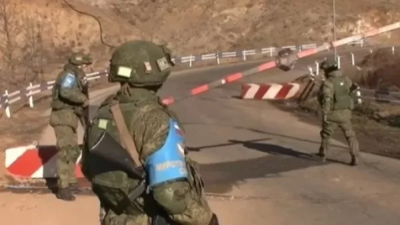 Ռուս խաղաղապահներն ապահովել են օրական ավելի քան 400 մեքենաների անվտանգ անցումը դեպի Արցախ