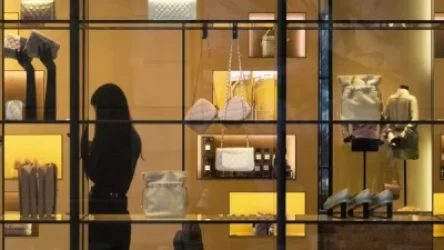 Խանութների դարակնեը կիսադատարկ են․ Չինաստան