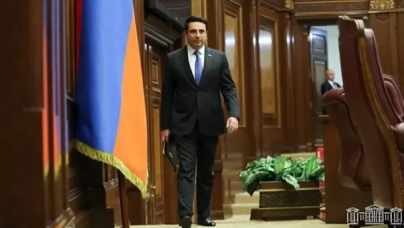 ԱԺ-ում կրկին պարգևավճար են բաշխել․ «Հրապարակ»