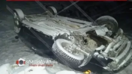 Ճանապարհի մերկասառույցի պատճառով 57-ամյա վարորդը Dodge-ով գլխիվայր հայտնվել է ձորակում