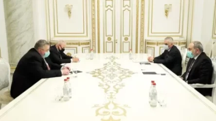 Փաշինյանն ու Ռուսաստանի փոխվարչապետը հանդիպել են