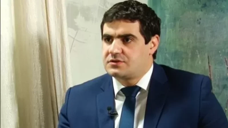 Մարությանի նոր քաղաքական թիմում քանիսի՞ ամսական եկամուտն է 1,5 մլն դրամից քիչ. Արման Եղոյան