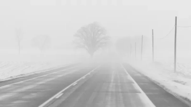 Աշոցքում մառախուղ է, որոշ ճանապարհներին մերկասառույց է․ Լարսը փակ է միայն բեռնատարների համար. ԱԻՆ