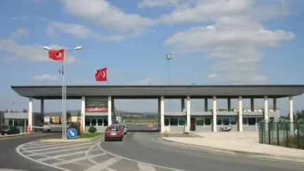 Իրանը դադարեցրել է Թուրքիայի հետ ցամաքային հաղորդակցությունը