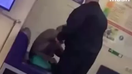 ՏԵՍԱՆՅՈՒԹ․ Պոլիկլինիկայի պահակը գազ է փչել 80-ամյա թոշակառուի դեմքին․ ՌԴ