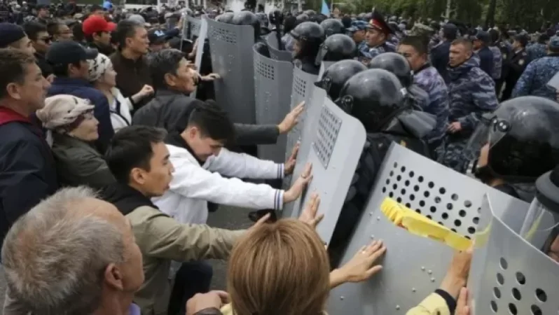 Քաղաքագետը՝ Ղազախստանում տեղի ունեցողի մասին