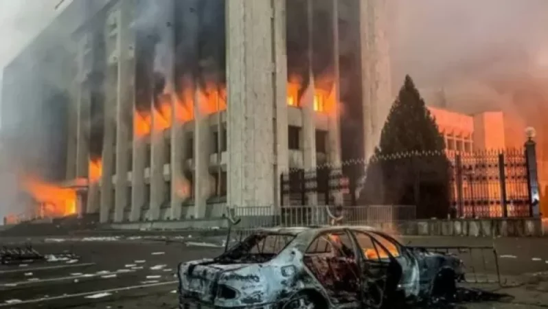 Կրակել են «Ալմաթի» հեռուստաալիքի թիմի վրա, վարորդը մահացել է. իրավիճակը գերլարված է