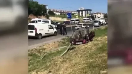 Ստամբուլում մեքենան բախվել է կանգառին. կան տուժածներ և զոհ