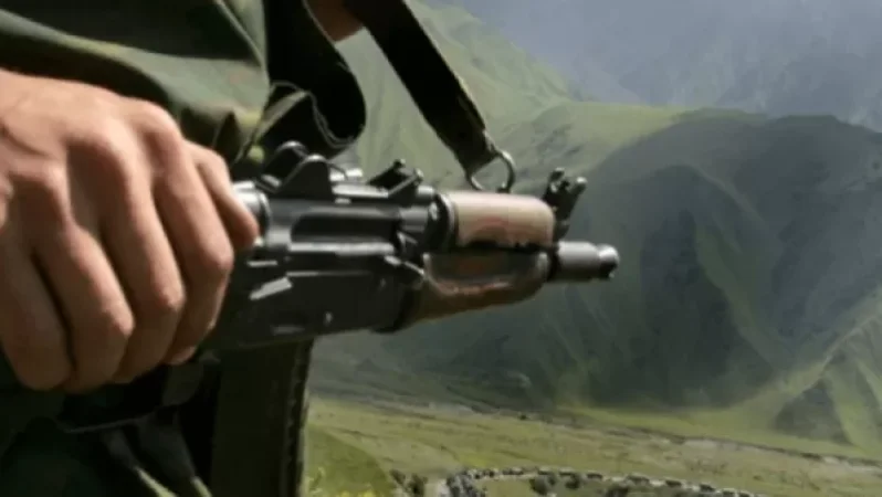 Լուսանկարներ. Հակառակորդը 15 րոպե ինտենսիվ կրակ է բացել Նախիջեվանիկ գյուղի 4 քաղաքացիական անձի ուղղությամբ