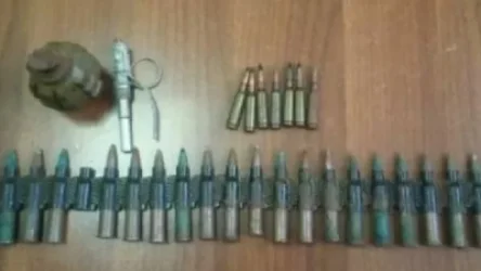 Բնակարանի խուզարկությամբ զենք-զինամթերք և թմրամիջոց է հայտնաբերվել