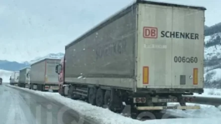 Արգելափակումից դուրս է բերվել 13 բեռնատար ավտոմեքենա․ ԱԻՆ