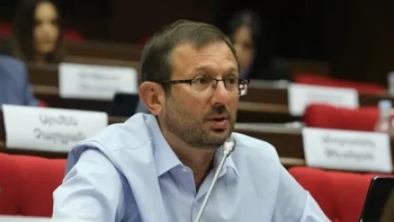 Տարատեսակ զառանցանքներին չեմ անդրադառնա. Մանուկյանը` Փաշինյանի ասուլիսի մասին