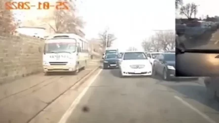 ՏԵՍԱՆՅՈՒԹ․ Ավտոբուսի «արկածները»՝ Երևանի մայթերին