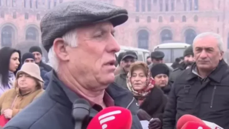 «Փաշինյանը հայտարարել էր, որ նախկինները սերմ գողացող մկներ են, էսօրվա իշխանությունն ավելի սարսափելի է». արցախցիների բողոքի ակցիան