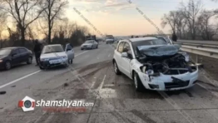 Ավտովթար՝ Արարատի մարզում. բախվել են Suzuki ՏX4-ն ու Bogdan-ը․ կա վիրավոր