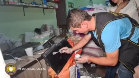 53-ամյա տղամարդը դանակով հարվածնել է խանութի վաճառողուհու գլխին և դեմքին․ մանրամասներ