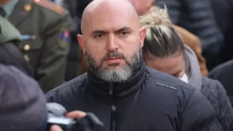 Արմեն Աշոտյանի նկատմամբ քրեական գործ կհարուցվի՞ Փաշինյանին վիրավորելու համար