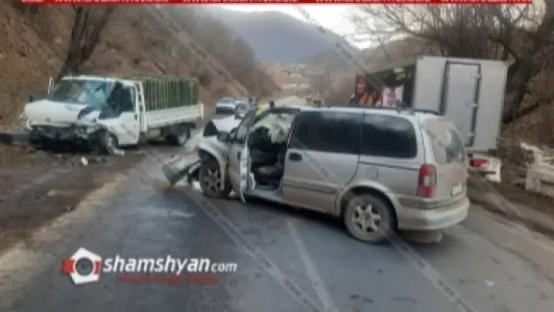 Խոշոր ավտովթար Տավուշի մարզում. ճակատ-ճակատի բախվել են Ford-ն ու Opel-ը. կա վիրավոր. Shamshyan. com