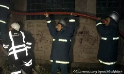 Դավթաշենում սյունն ընկել է ճանապարհի երթևեկելի հատված