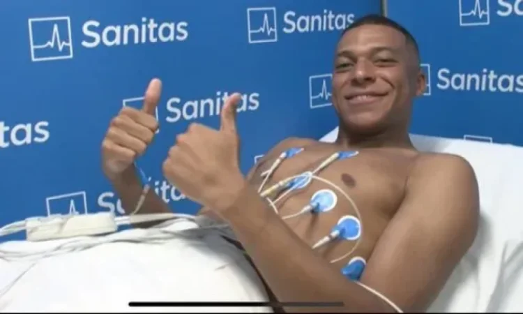 Մբապեն բուժզննում է անցել «Ռեալում» շնորհանդեսից առաջ