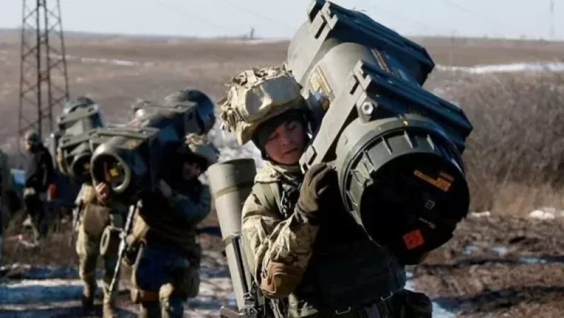 Netherlands Changes Decision and Supplies Weapons to Kyiv