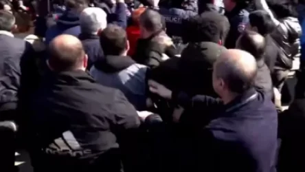 ՏԵՍԱՆՅՈՒԹ․ Մարզահամերգային համալիրի դիմաց իրավիճակը լարված է