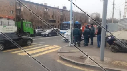 Երևանում բախվել են BMW-ն ու Honda մոպեդը. մոպեդավարը տեղափոխվել է հիվանդանոց