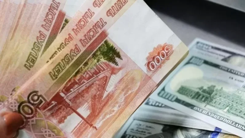 Ռուբլին անկել է․ պահանջարկը ՀՀ–ում բարձրացել է